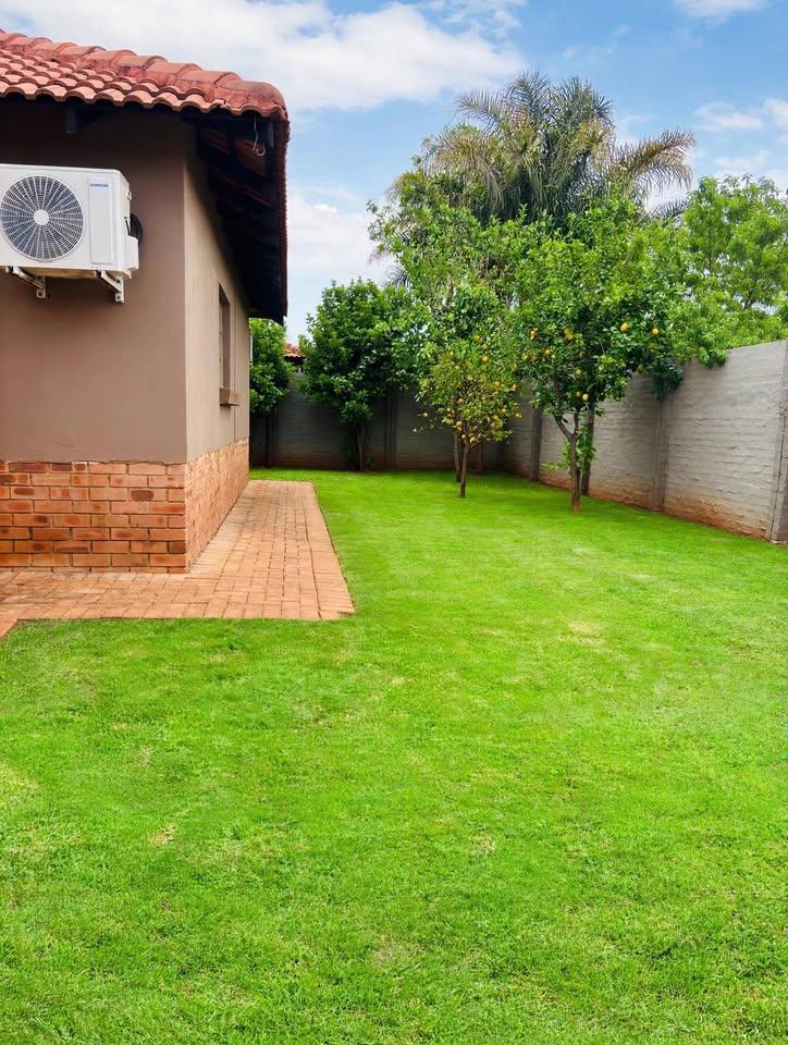 To Let 3 Bedroom Property for Rent in Waterkloof A H North West